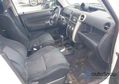 2006 Scion Xb z USA, uszkodzony, nr VIN JTLKT324X64101926